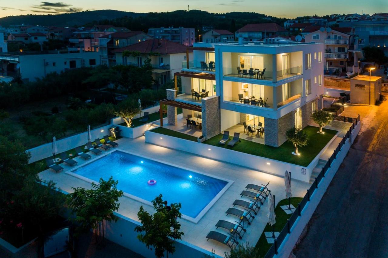 Apartments Corcovado Vodice Exteriör bild